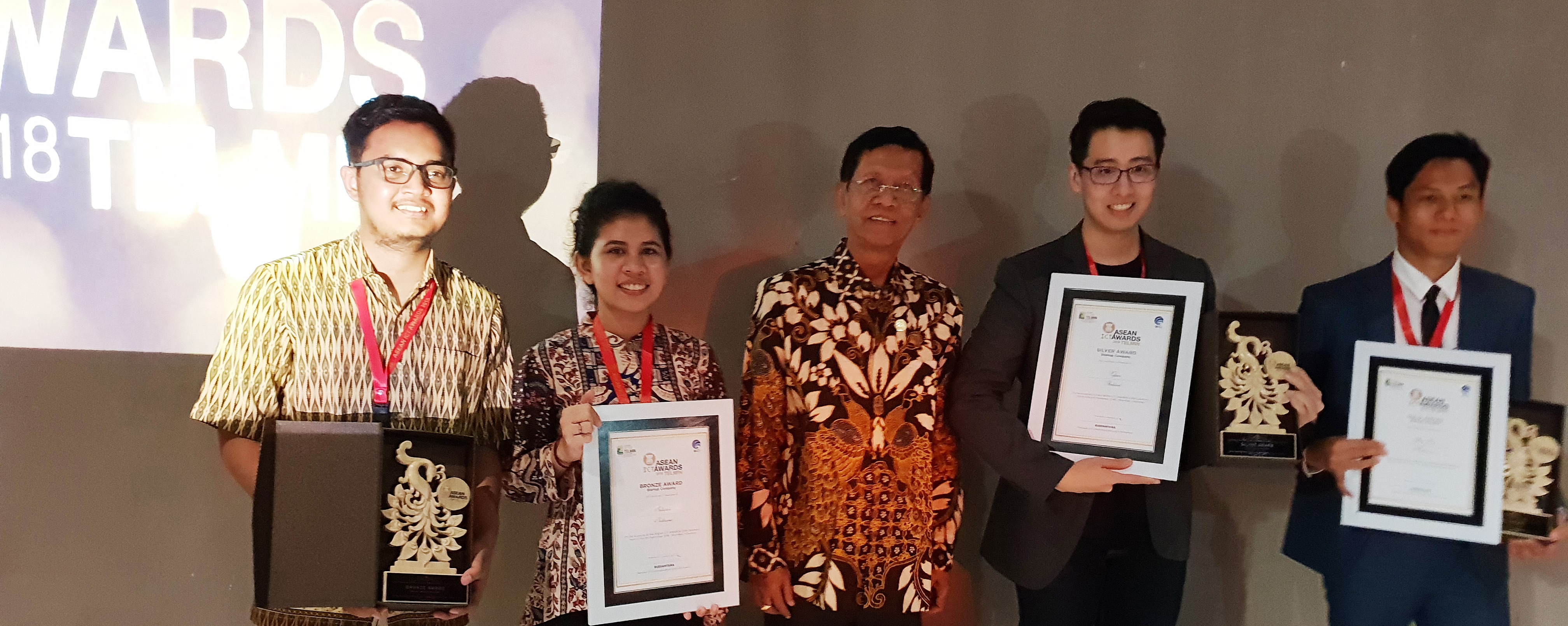 JUARA STARTUP ASEAN AWARDS AICTA Bali Indonesia 2018
